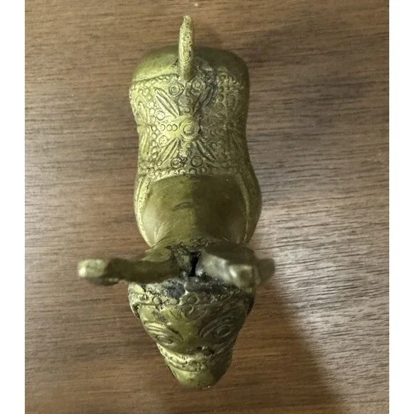 Vintage Brass Donkey Paperweight MCM Etched Details - Picture 8 of 9